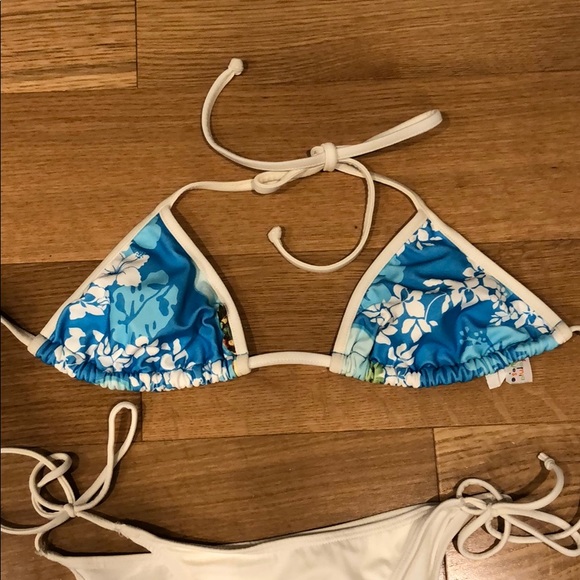 Bikini Set - Blue flowered w Wht Bottom - Size S - Picture 2 of 5